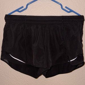 lululemon hottie hot shorts
